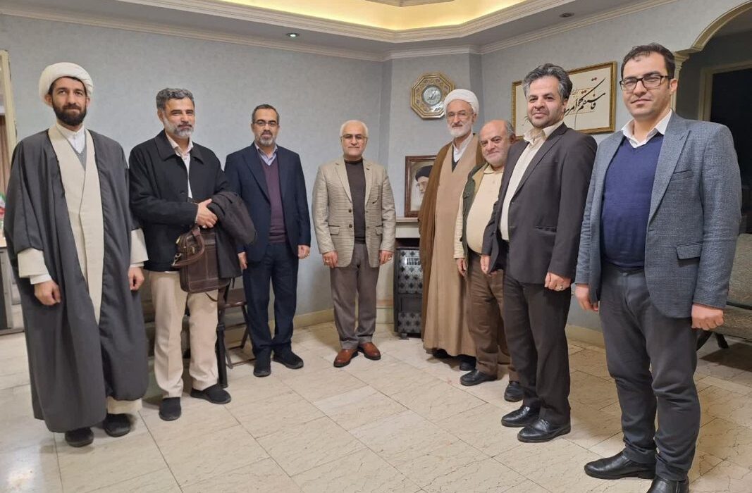 تبادل‌نظر اندیشمندان اقتصادی در روز اقتصاد مقاومتی