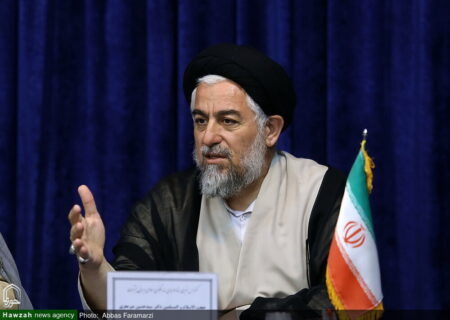 مذهب اقتصادی شامل اخلاق و اصول اخلاقی است